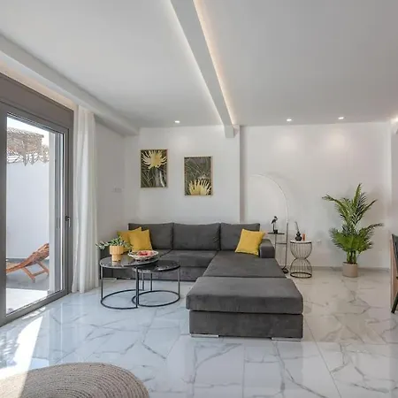 Casa Di Calma Hanya